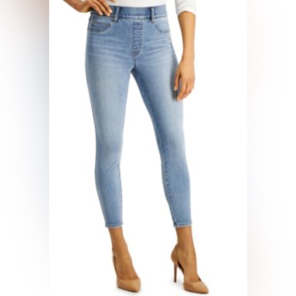 S/Petite SPANX Light Blue Skinny Jeans Casual Dressy Feminine Chic Distressed